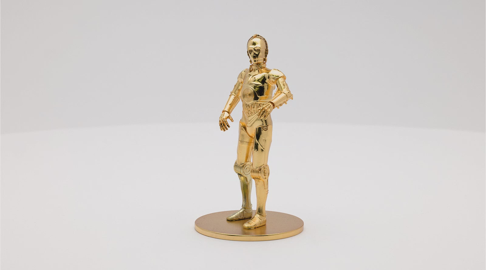 C-3PO フィギュア ゴールド Star Wars™ C-3PO™ – Silver Miniature – Cardiff Gold